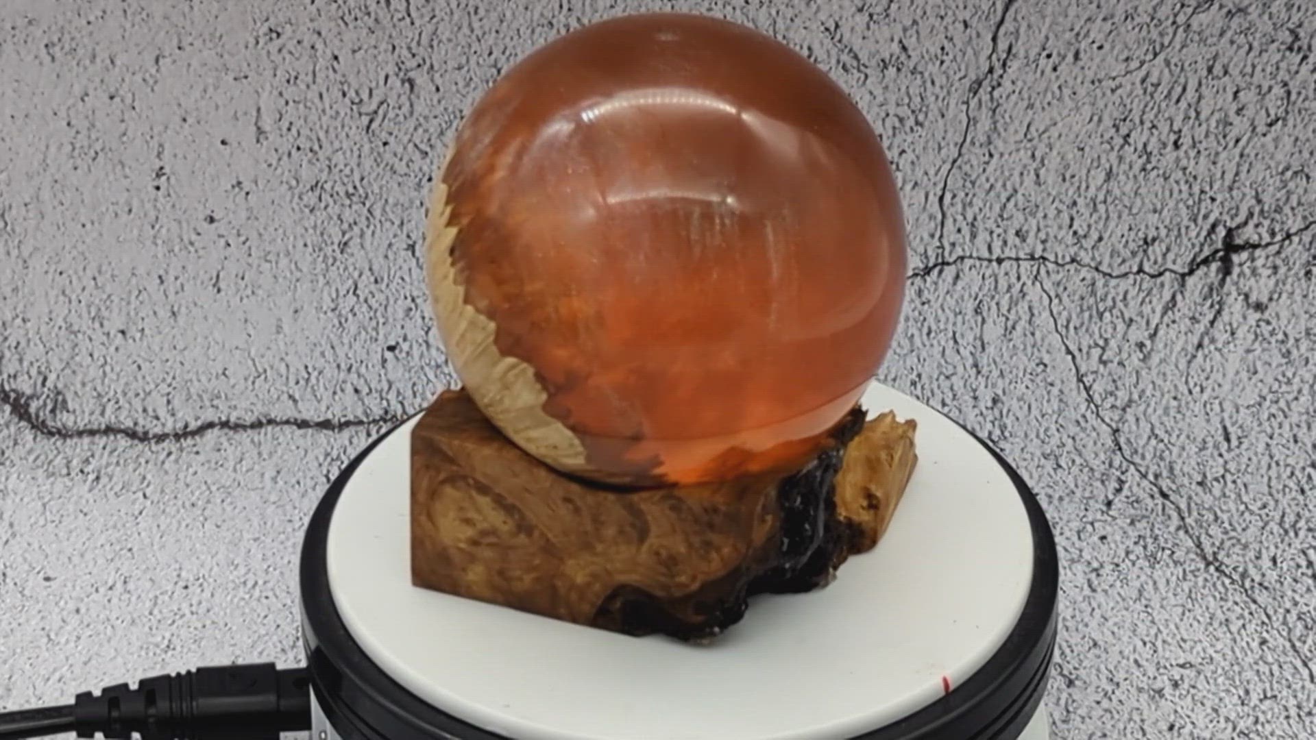 3 1/2 Pearlescent Peach Colored Hybrid Sphere With Stand