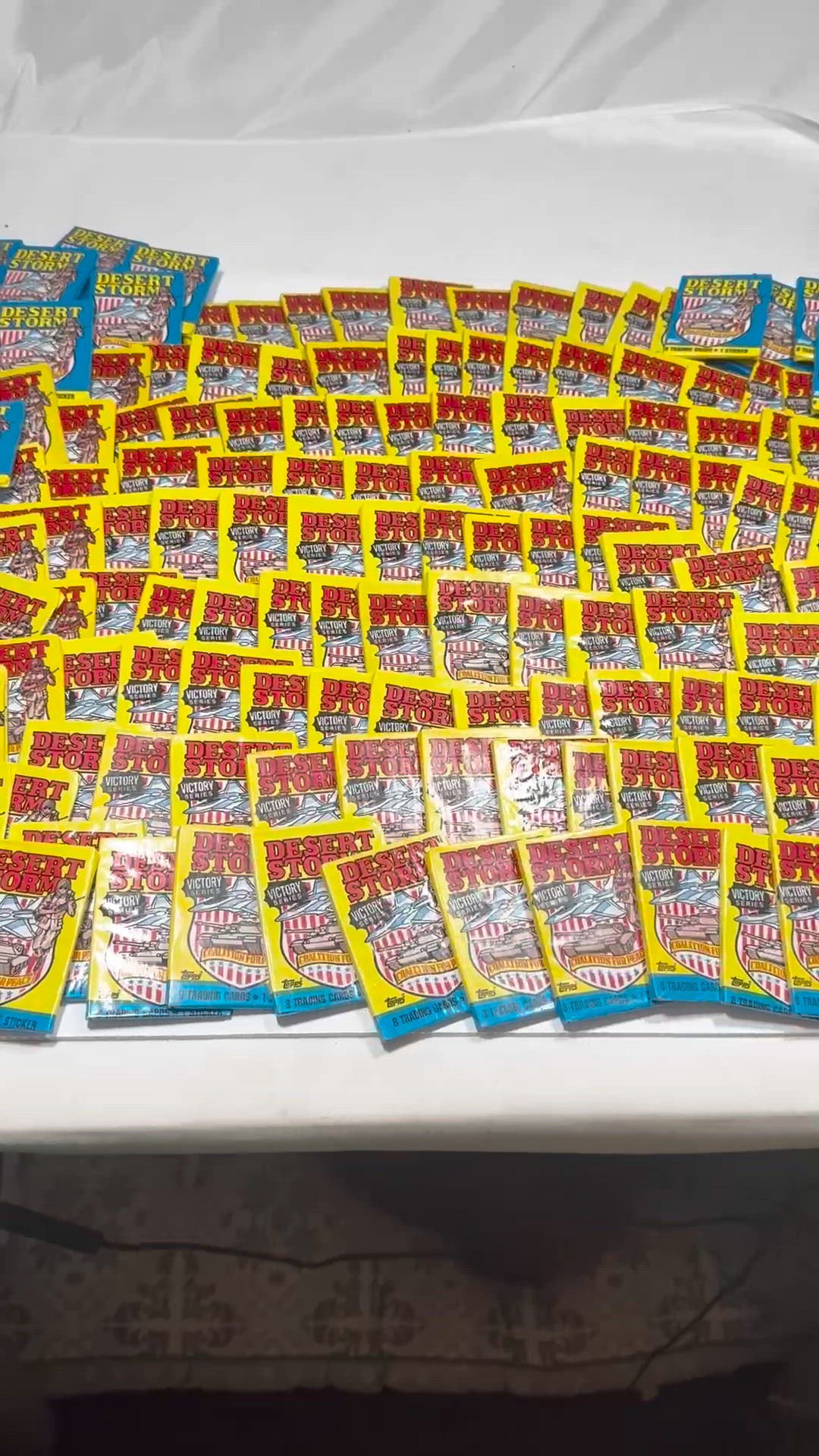 180 Packs Topps Desert Storm Trading Cards