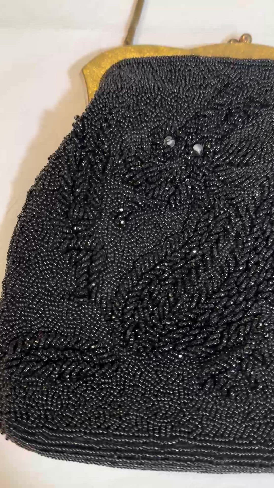 Vintage Hand Beaded Dragon Purse Made In Hong Kong