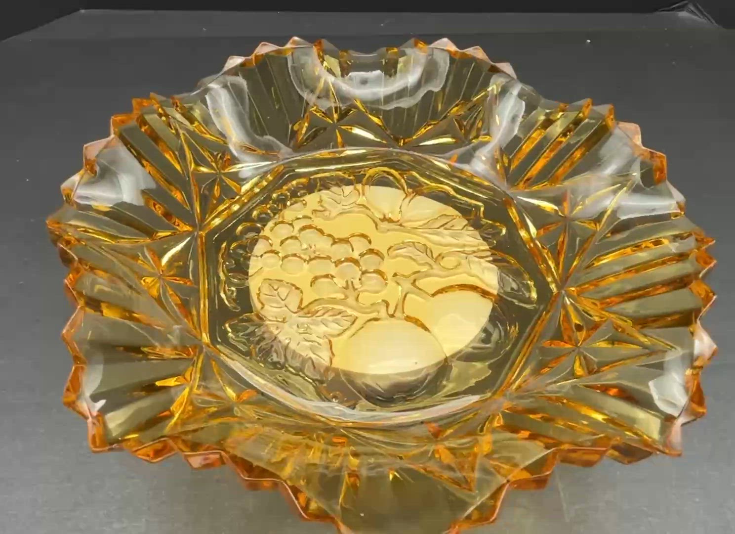 Amber Federal Glass Pioneer Fruit Bowl | Vintage 1940s-50s