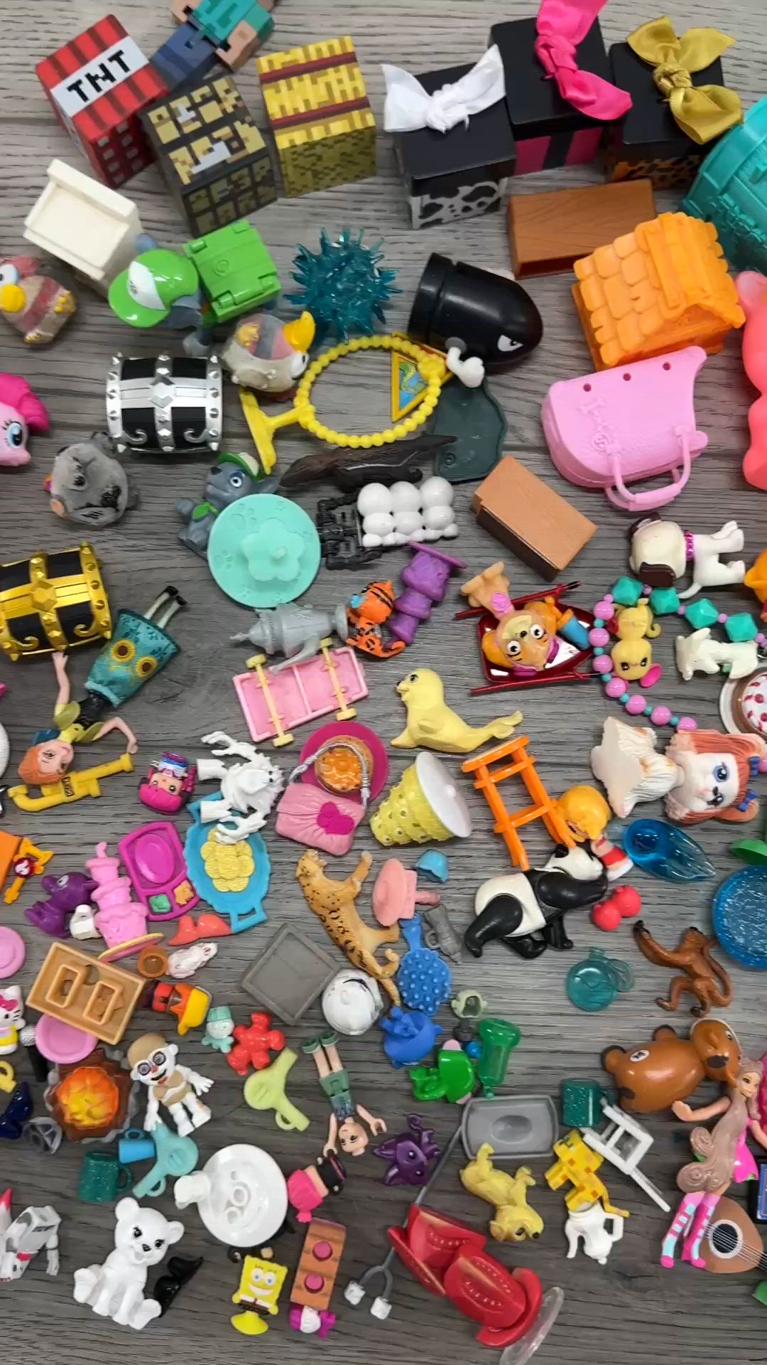 Misc Small Toy Lot - Lot B