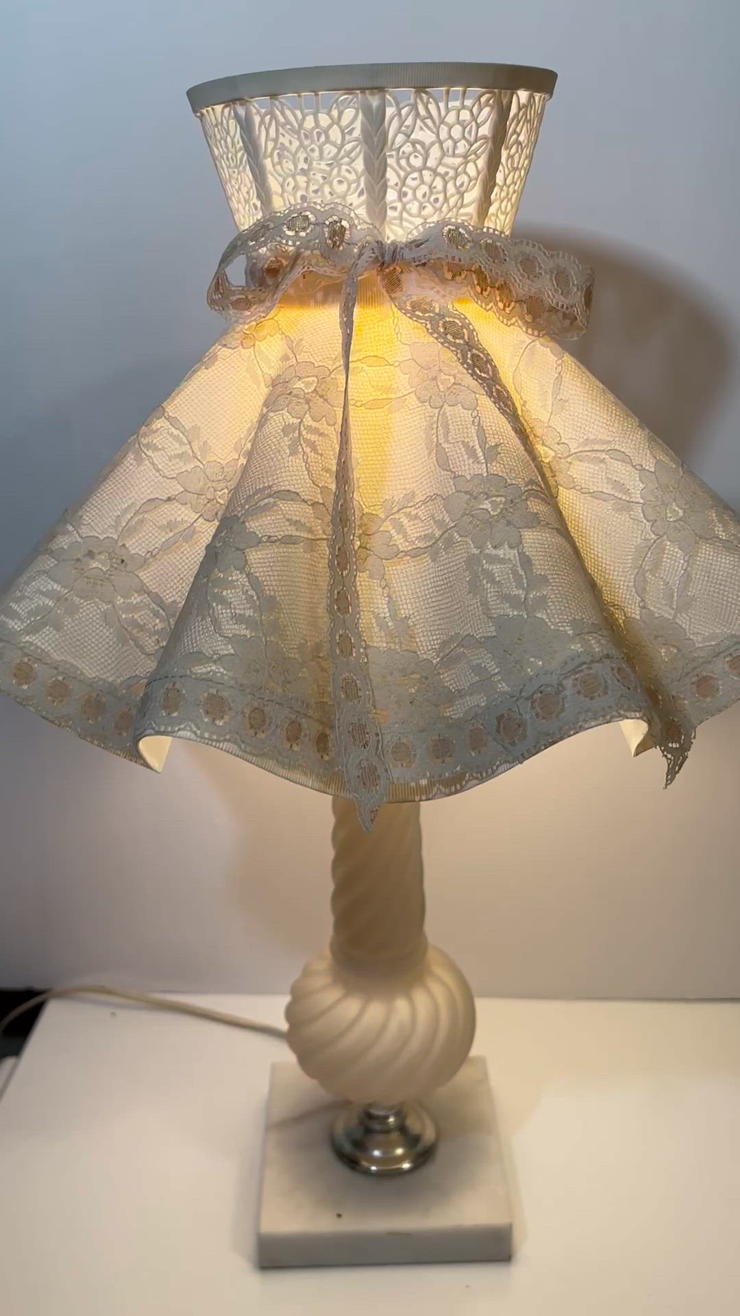 Vtg Pink Boudoir Glass Lamp, Original Fluted Ruffle Doily Plastic Overlay Shade