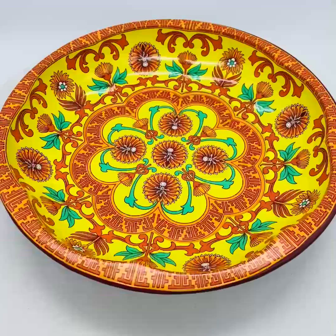 #3515 Daher Tin Bowl Tray Marigold Floral  Design 1971 Vintage 10 inch