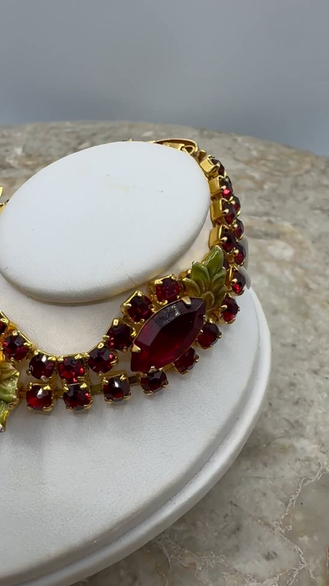 Vintage 1950’s Red Rhinestone & Enameled Leaf Bracelet Size 6 3/4